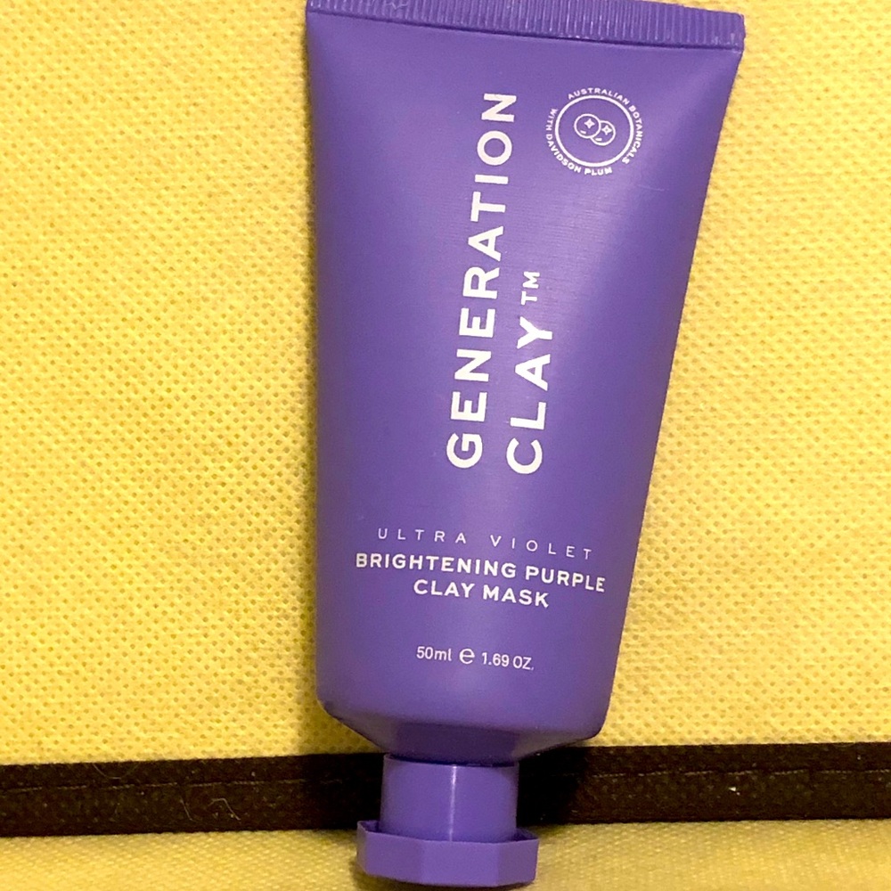Generation Clay UV brightening purple mask